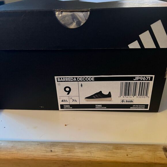 Adidas Women’s Barreda Decode Sneakers Size 9 - Picture 10 of 10